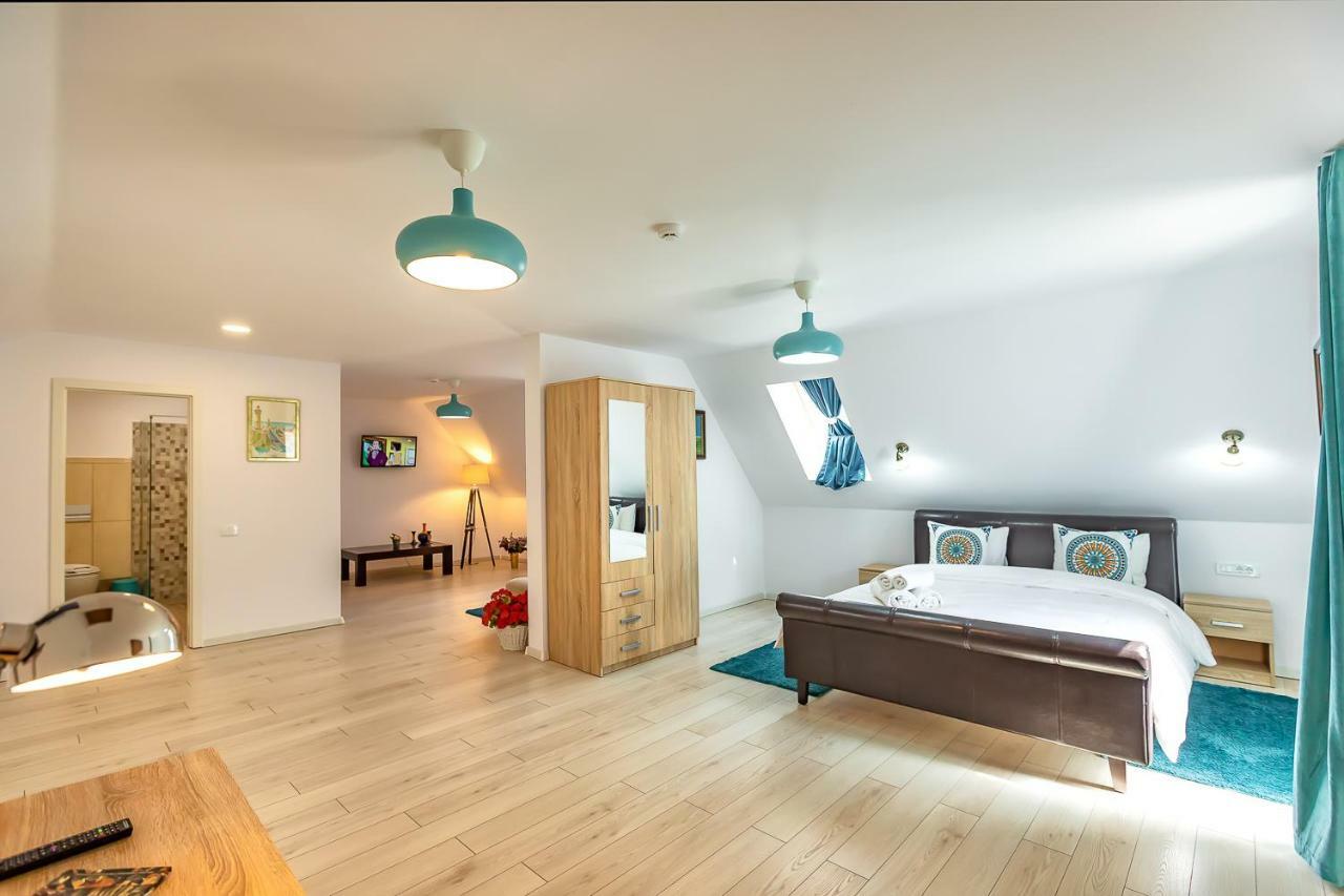 Отель Casa Atanasiu -Adult Only Брашов Экстерьер фото